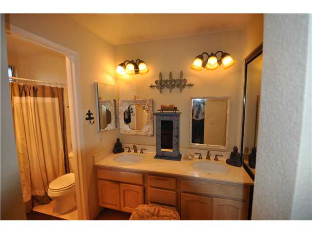 13319 Kibbings Road San Diego, CA 92130 - Photo 5 of 14