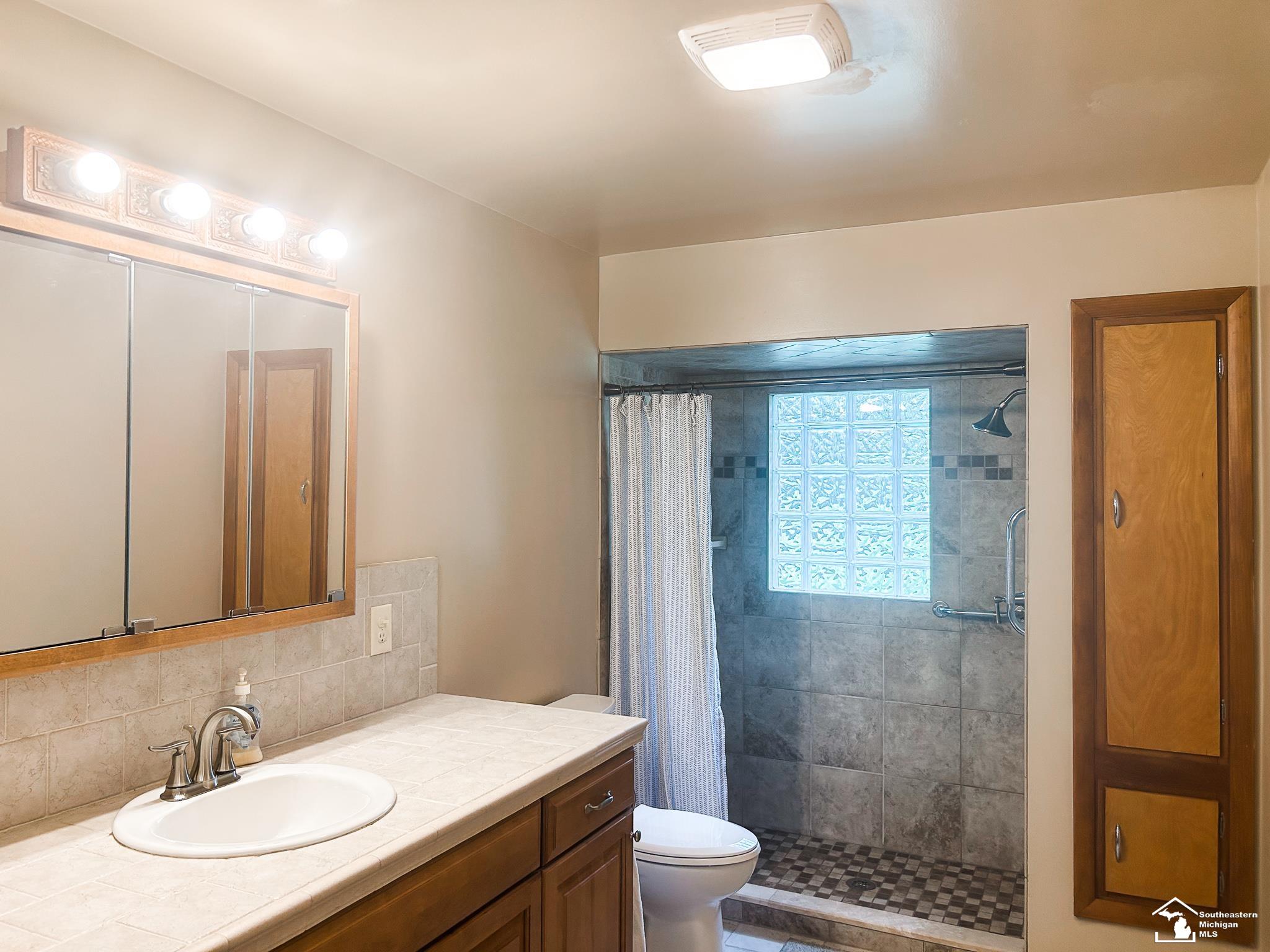 296 East Hurd Road Monroe, MI 48162 - Photo 27 of 48
