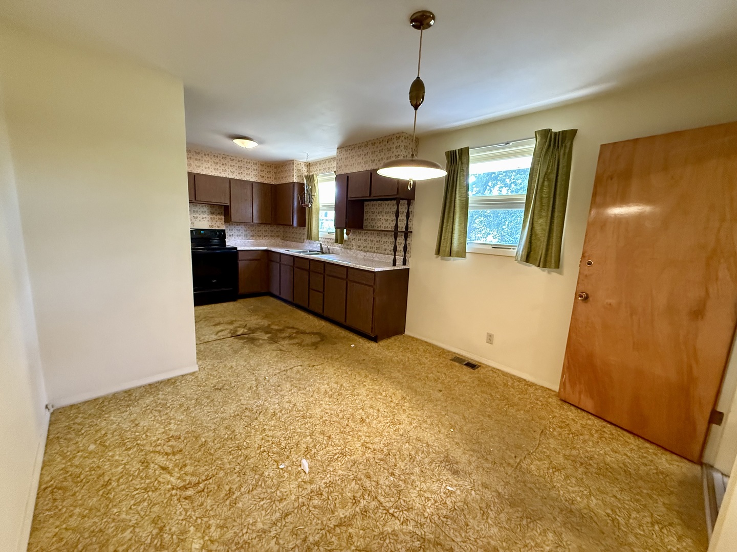 1612 Carolina Drive Rantoul, IL 61866 - Photo 10 of 18