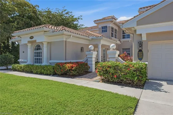 $3,500 | 3995 Deer Crossing Court, Unit 201, Naples, FL 34114