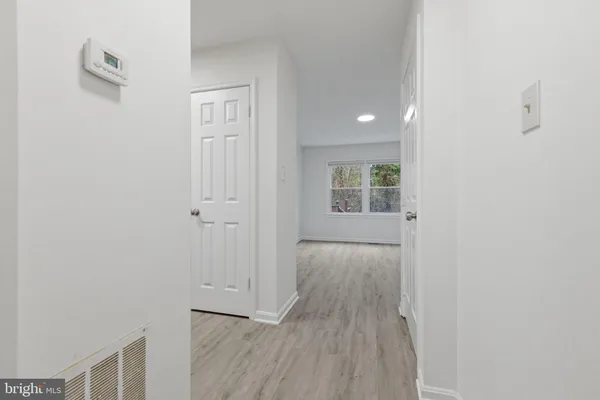 $589,999 | 6126 Old Brentford Court, Alexandria, VA 22310