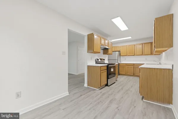 $589,999 | 6126 Old Brentford Court, Alexandria, VA 22310
