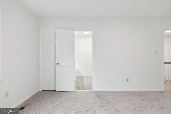 $589,999 | 6126 Old Brentford Court, Alexandria, VA 22310