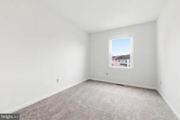 $589,999 | 6126 Old Brentford Court, Alexandria, VA 22310