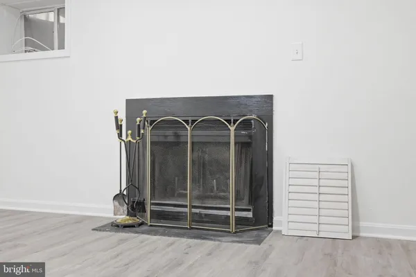 $589,999 | 6126 Old Brentford Court, Alexandria, VA 22310