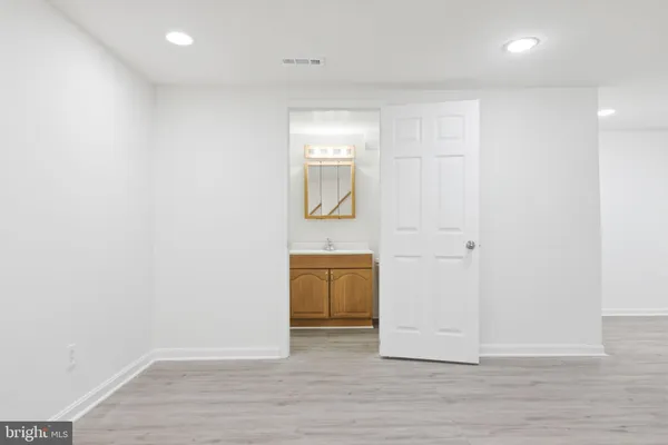 $589,999 | 6126 Old Brentford Court, Alexandria, VA 22310