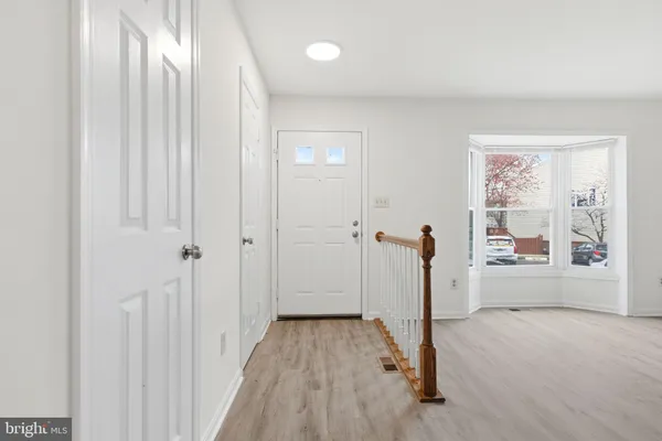 $589,999 | 6126 Old Brentford Court, Alexandria, VA 22310