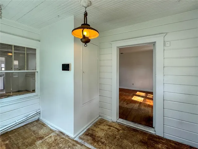 en empty room with window