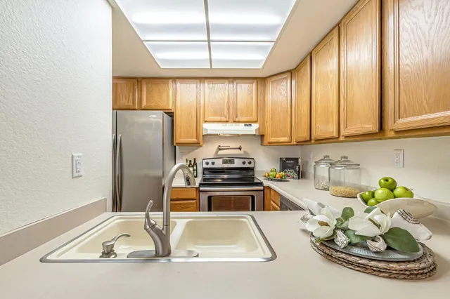 $640,000 | 5386 Borneo Circle, San Jose, CA 95123