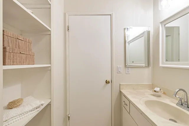 $640,000 | 5386 Borneo Circle, San Jose, CA 95123