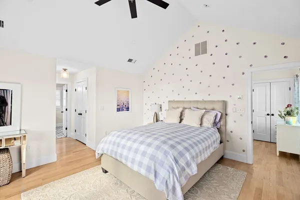 $1,599,000 | 5 Vernon Avenue, Hull, MA 02045