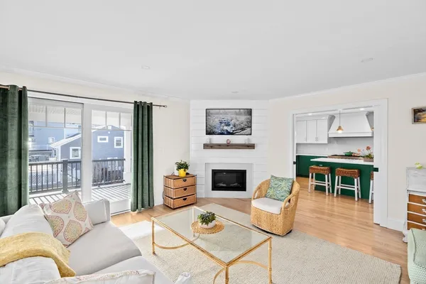 $1,599,000 | 5 Vernon Avenue, Hull, MA 02045