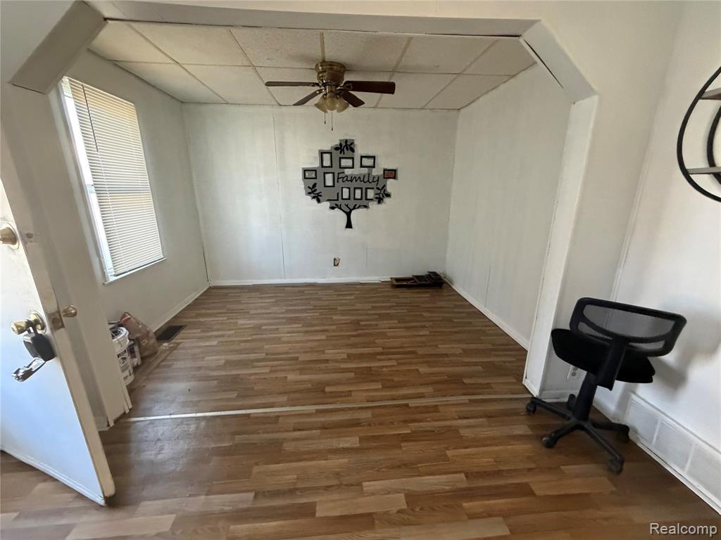 124 Leroy Street River Rouge, MI 48218 - Photo 5 of 6