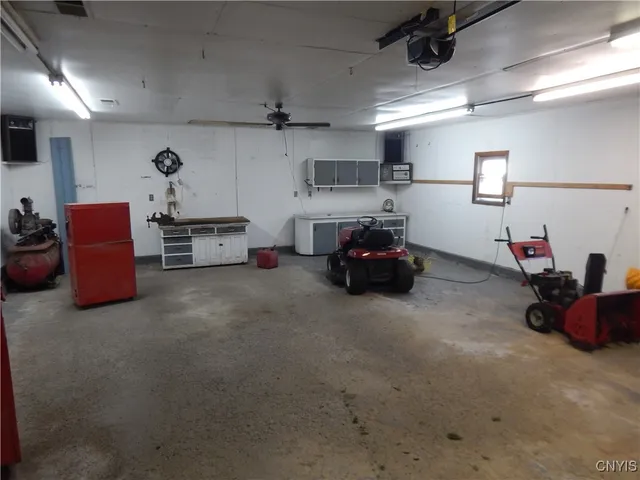 $189,900 | 6133 Griffin Drive, Cicero, NY 13039