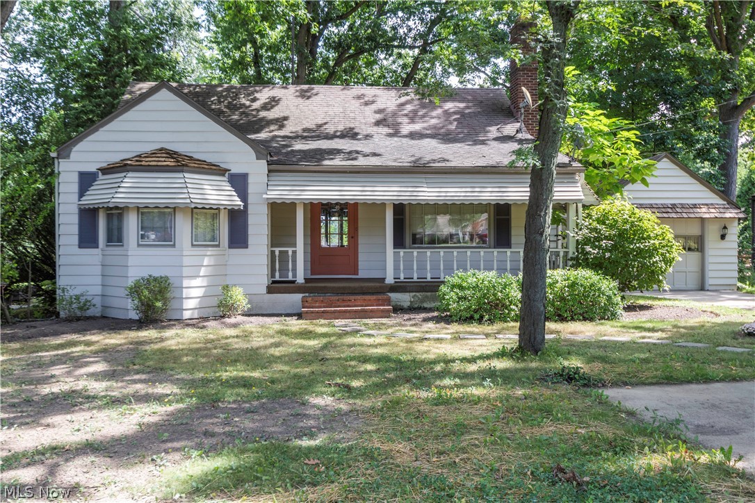 1127 South Meridian Road Youngstown, OH 44511 - Photo 1 of 12 Gallery Image 1