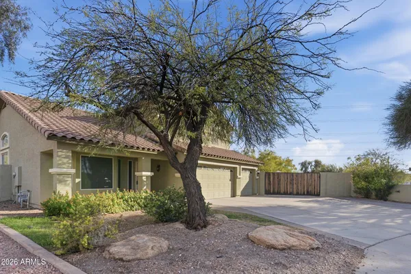 $669,000 | 12223 North 60th Lane, Glendale, AZ 85304