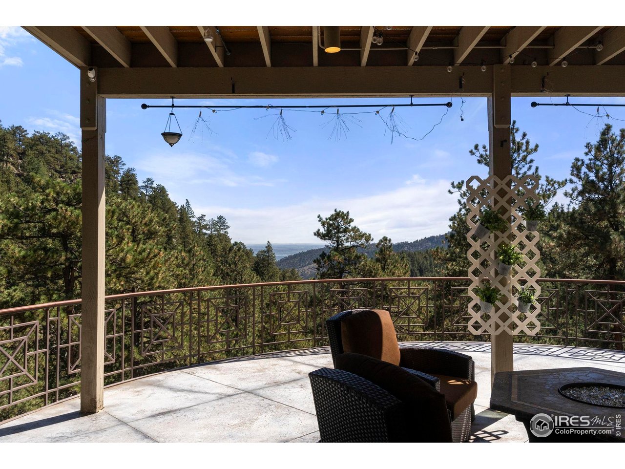 524 Cutter Lane Boulder, CO 80302 - Photo 40 of 49 a view of balcony with furniture