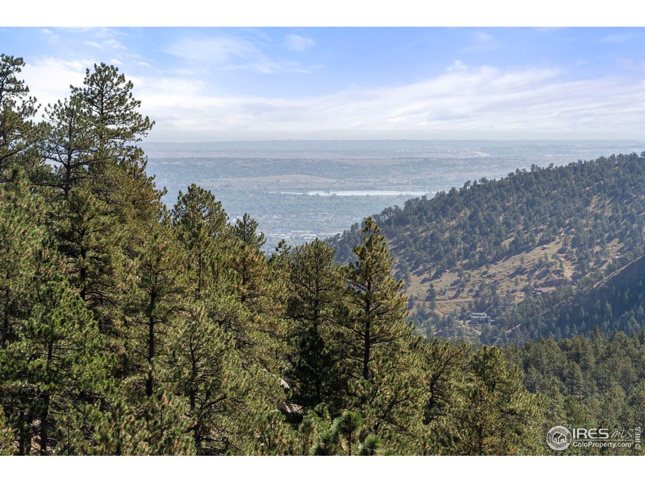 524 Cutter Lane Boulder, CO 80302 - Photo 41 of 49 a view of city and mountain