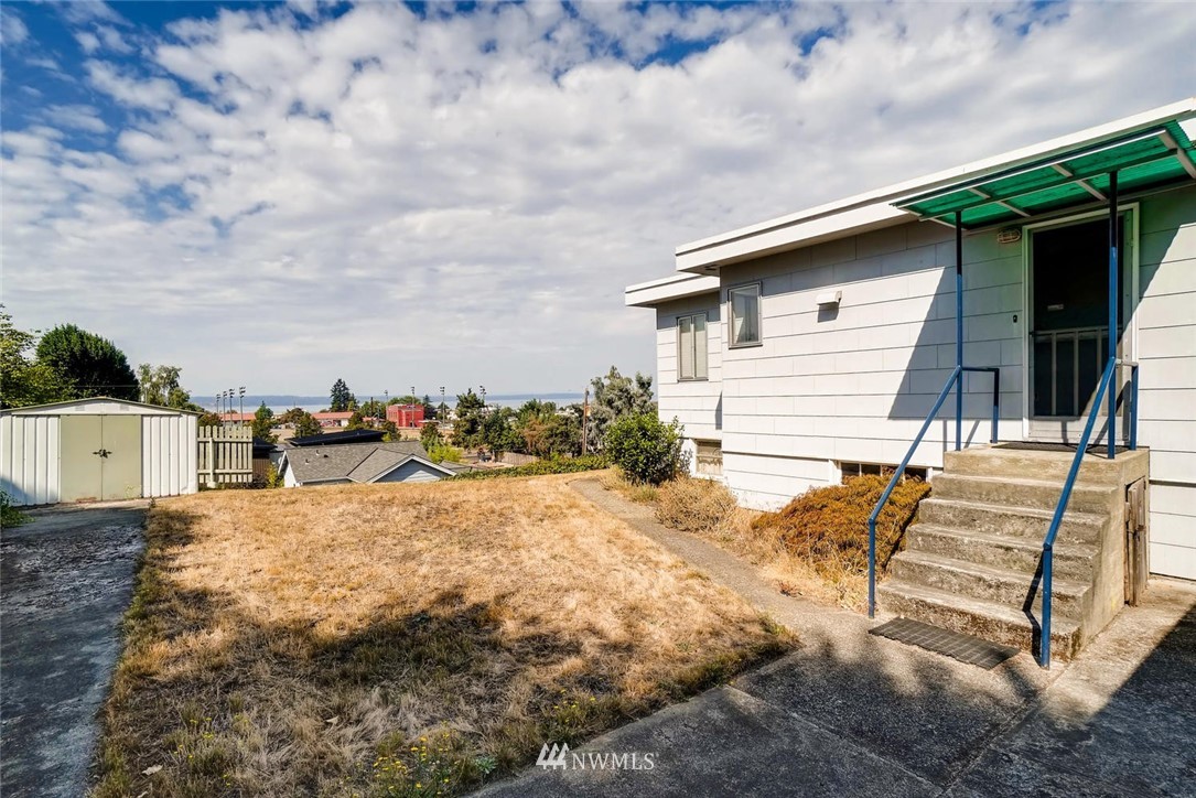 728 Edmonds Street Edmonds, WA 98020 - Photo 20 of 25