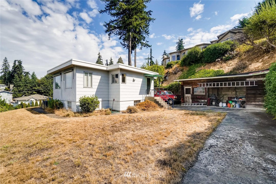 728 Edmonds Street Edmonds, WA 98020 - Photo 22 of 25