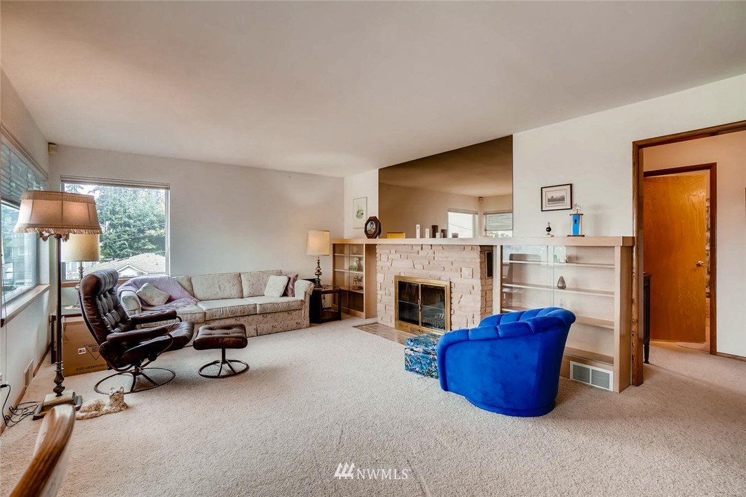 728 Edmonds Street Edmonds, WA 98020 - Photo 5 of 25