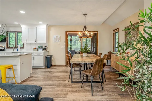 $459,000 | 1119 Kensington Drive, East Stroudsburg, PA 18301