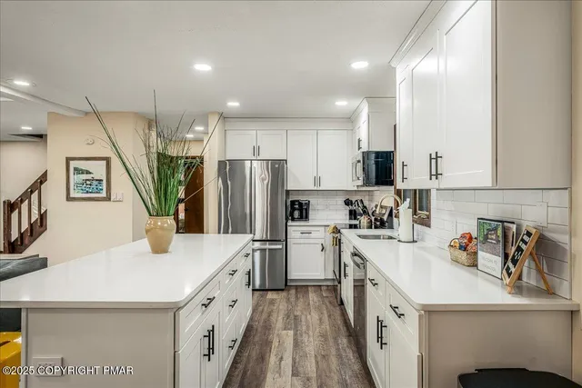 $459,000 | 1119 Kensington Drive, East Stroudsburg, PA 18301