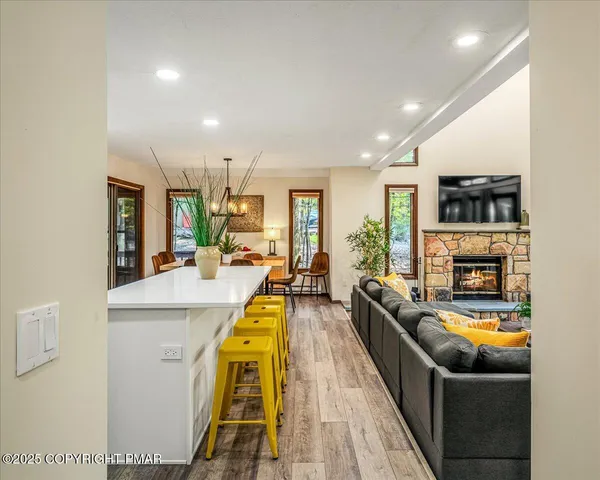 $459,000 | 1119 Kensington Drive, East Stroudsburg, PA 18301