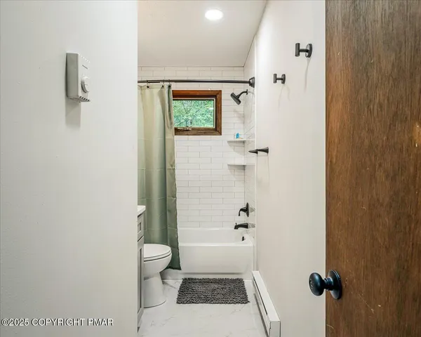 $459,000 | 1119 Kensington Drive, East Stroudsburg, PA 18301