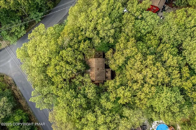 $459,000 | 1119 Kensington Drive, East Stroudsburg, PA 18301