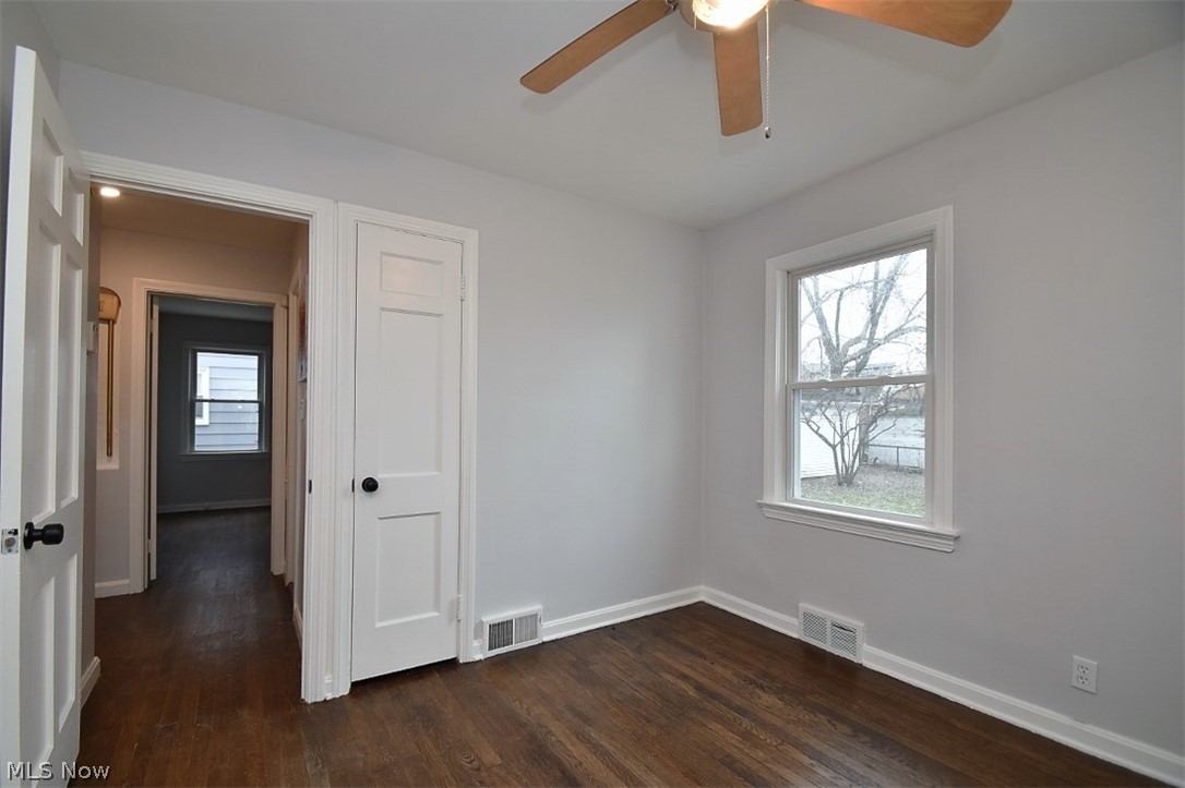 4105 Harwood Road Cleveland, OH 44121 - Photo 21 of 34