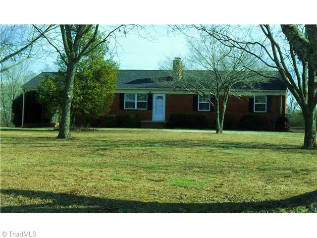 2457 Fairview Farm Road Asheboro, NC 27205 - Photo 1 of 15 Exterior Front.