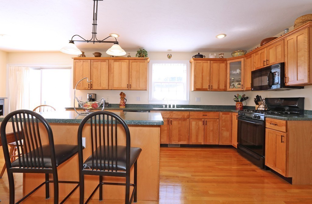 354 Corey Street Boston, MA 02132 - Photo 4 of 30 Gallery Image 4