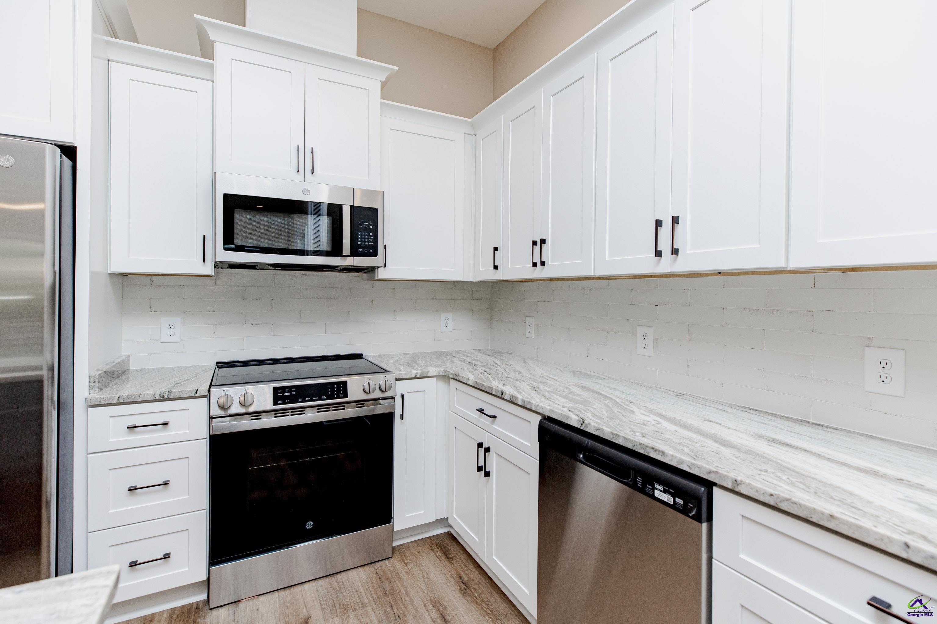 1009 Northside Drive Perry, GA 31069 - Photo 8 of 48