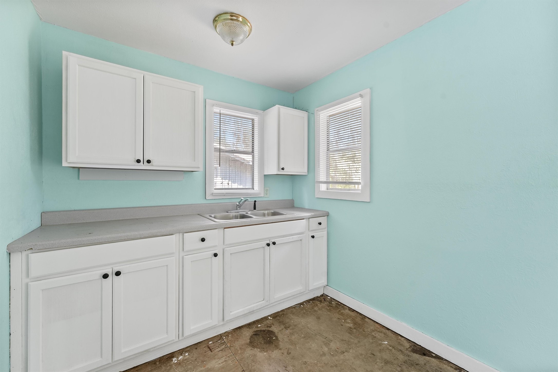 768 County Road 2870 Cleveland, TX 77327 - Photo 13 of 22