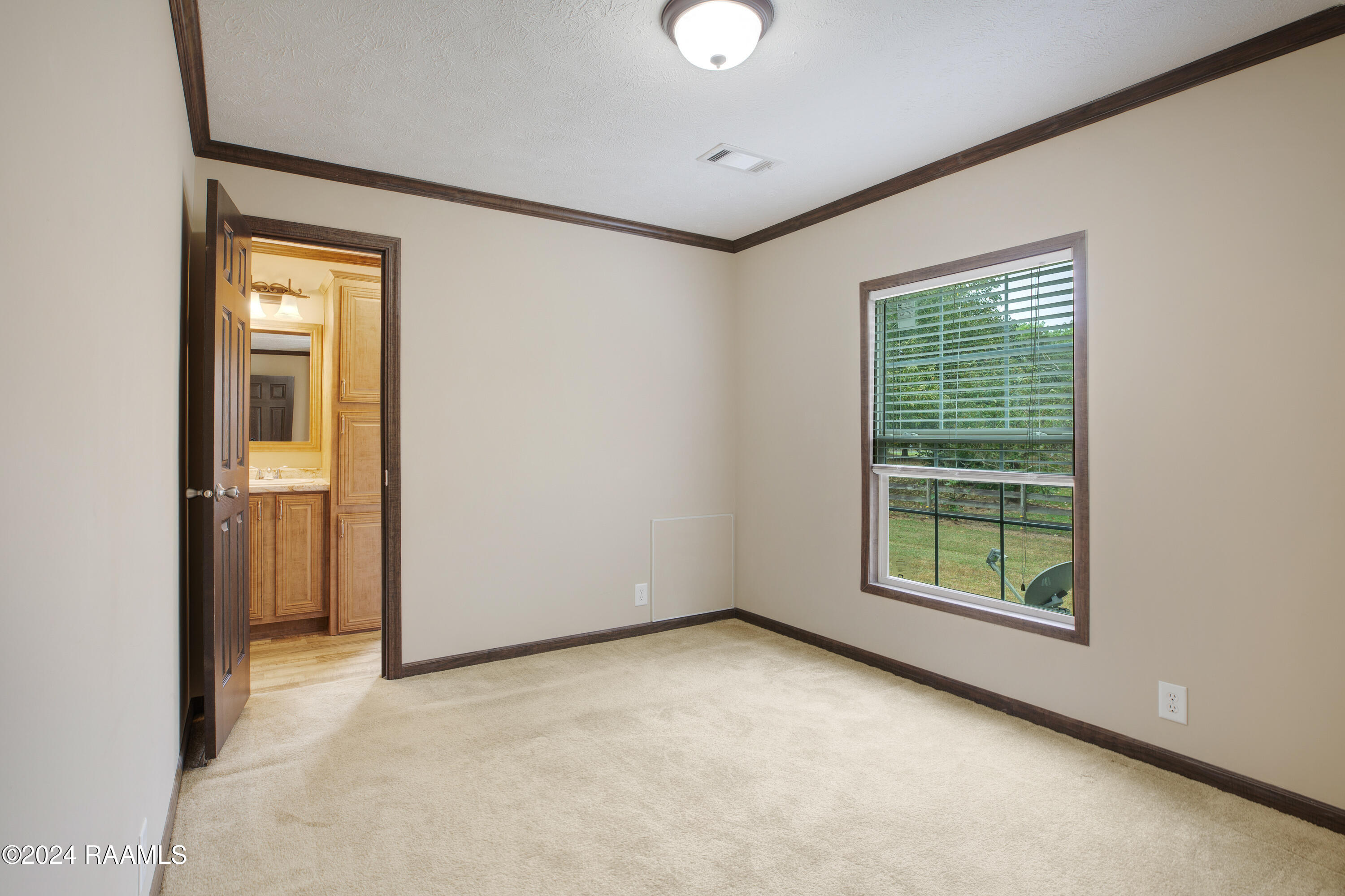 1657 Montgomery Road Opelousas, LA 70570 - Photo 18 of 29 BR 3