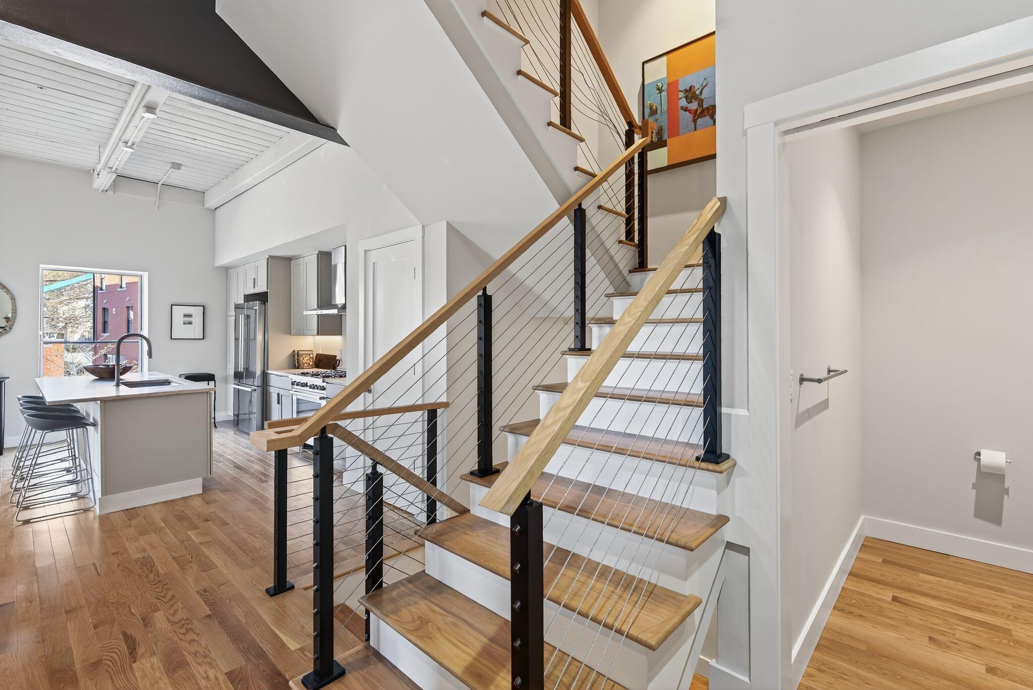 53 Carleton Street, Unit A Portland, ME 04102 - Photo 26 of 57 32_032_DSC07590