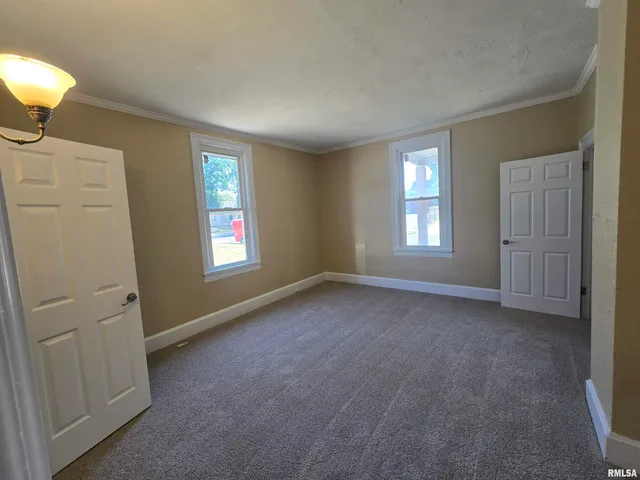 $129,900 | 921 Catherine Street, Pekin, IL 61554