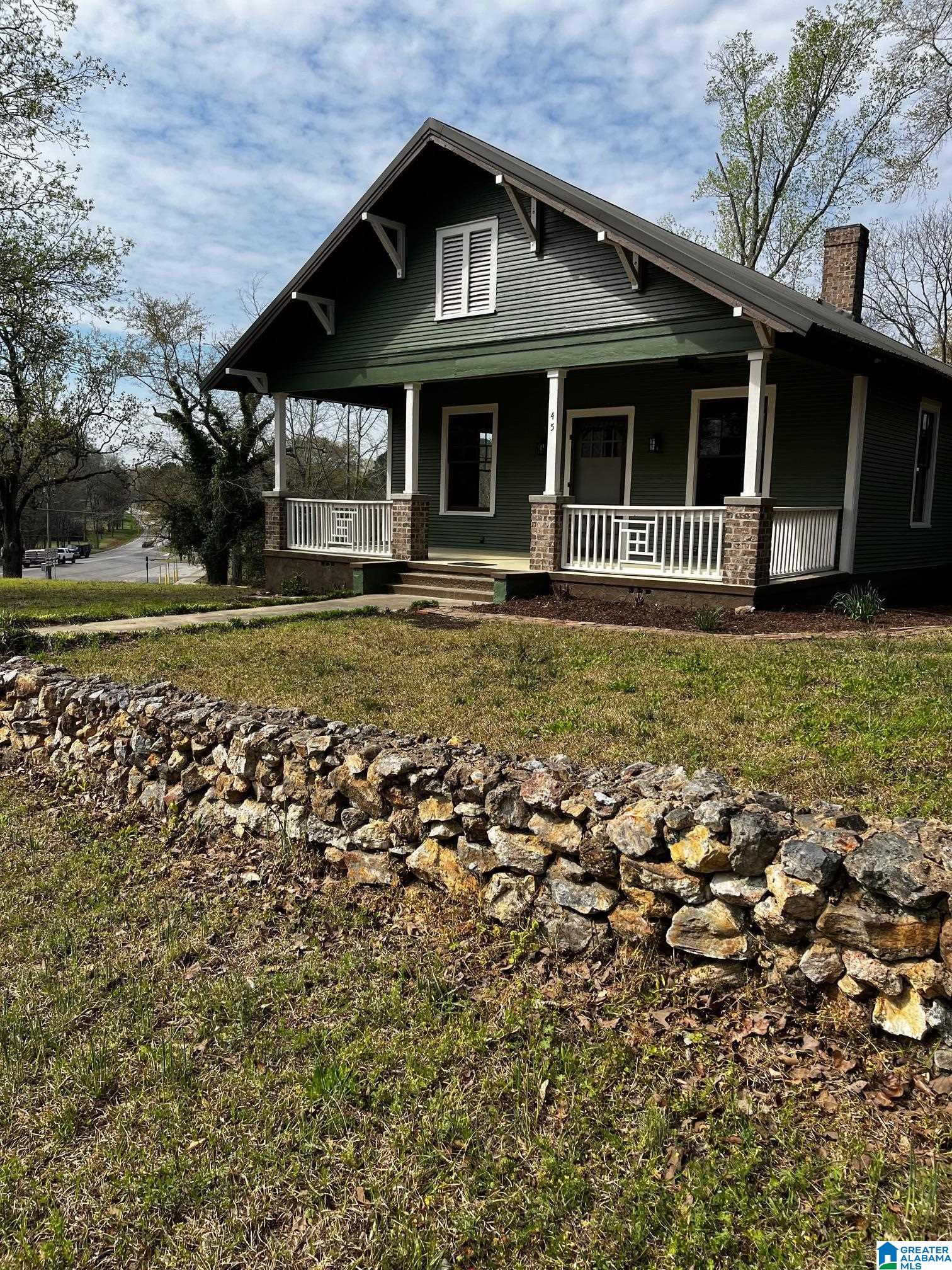 45 West Highland Vincent, AL 35178 - Photo 1 of 18