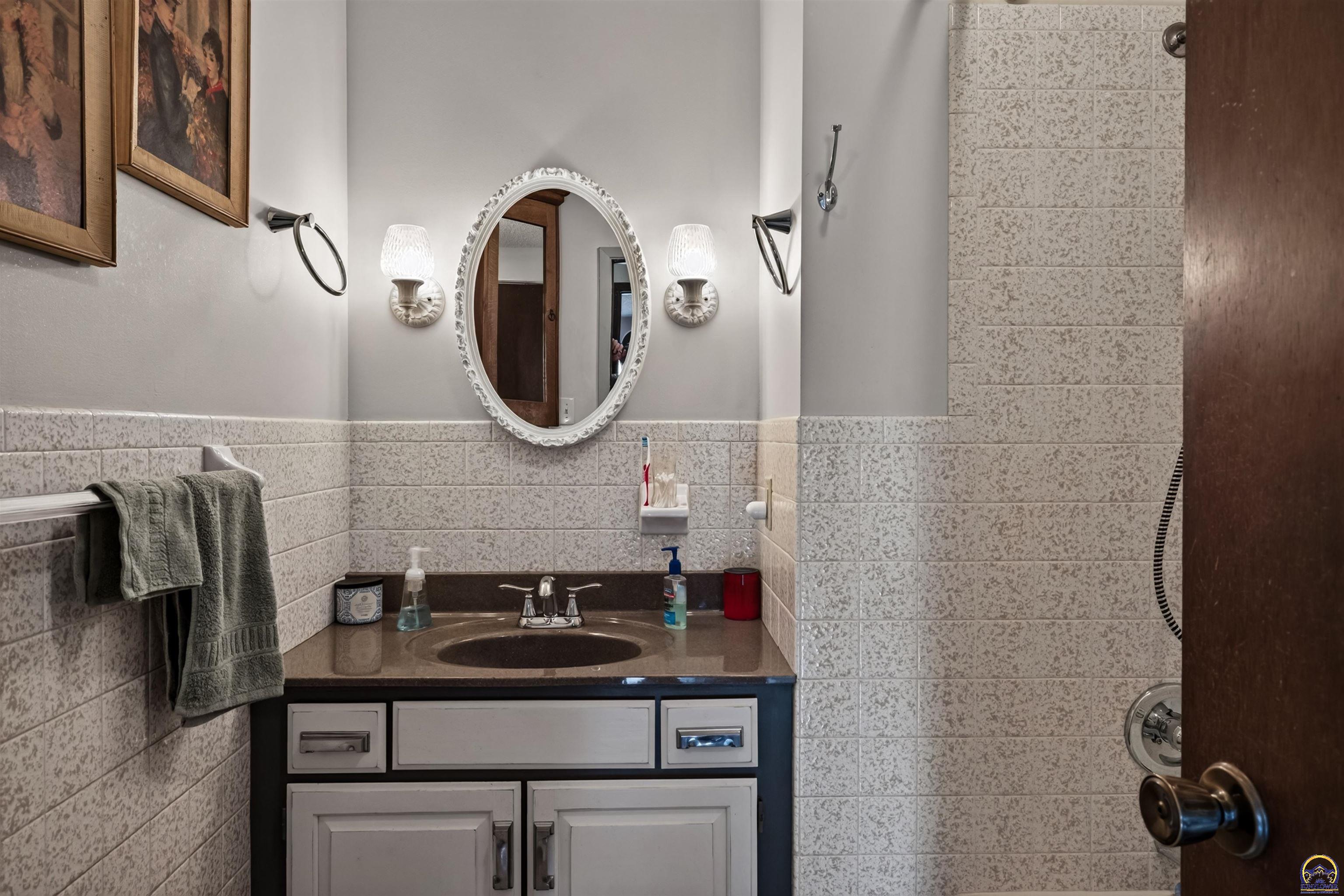 2030 Northwest Lower Silver Lake Road Topeka, KS 66618 - Photo 21 of 50 Full Bath Main Floor