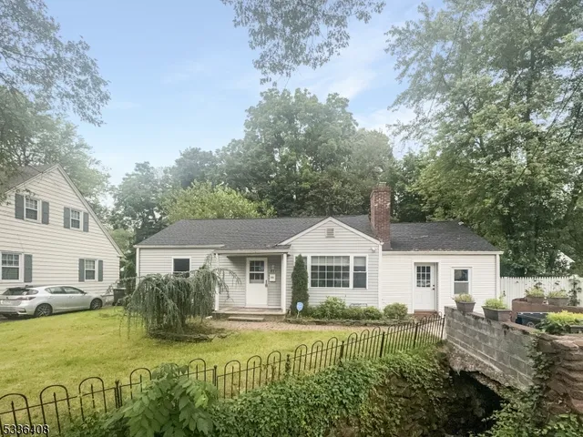 $500,000 | 811 Mountain Avenue, Bound Brook, NJ 08805