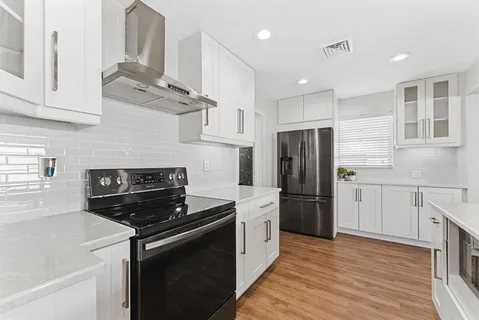 $405,000 | 1001 Southwest 6th Avenue, Boynton Beach, FL 33426