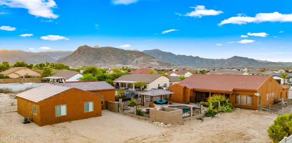 $1,400,000 | 19711 West Georgia Avenue, Litchfield Park, AZ 85340