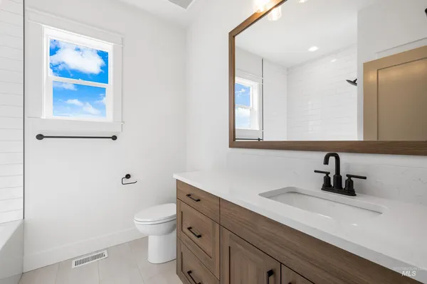 $709,900 | 1279 East Andes Drive, Kuna, ID 83634