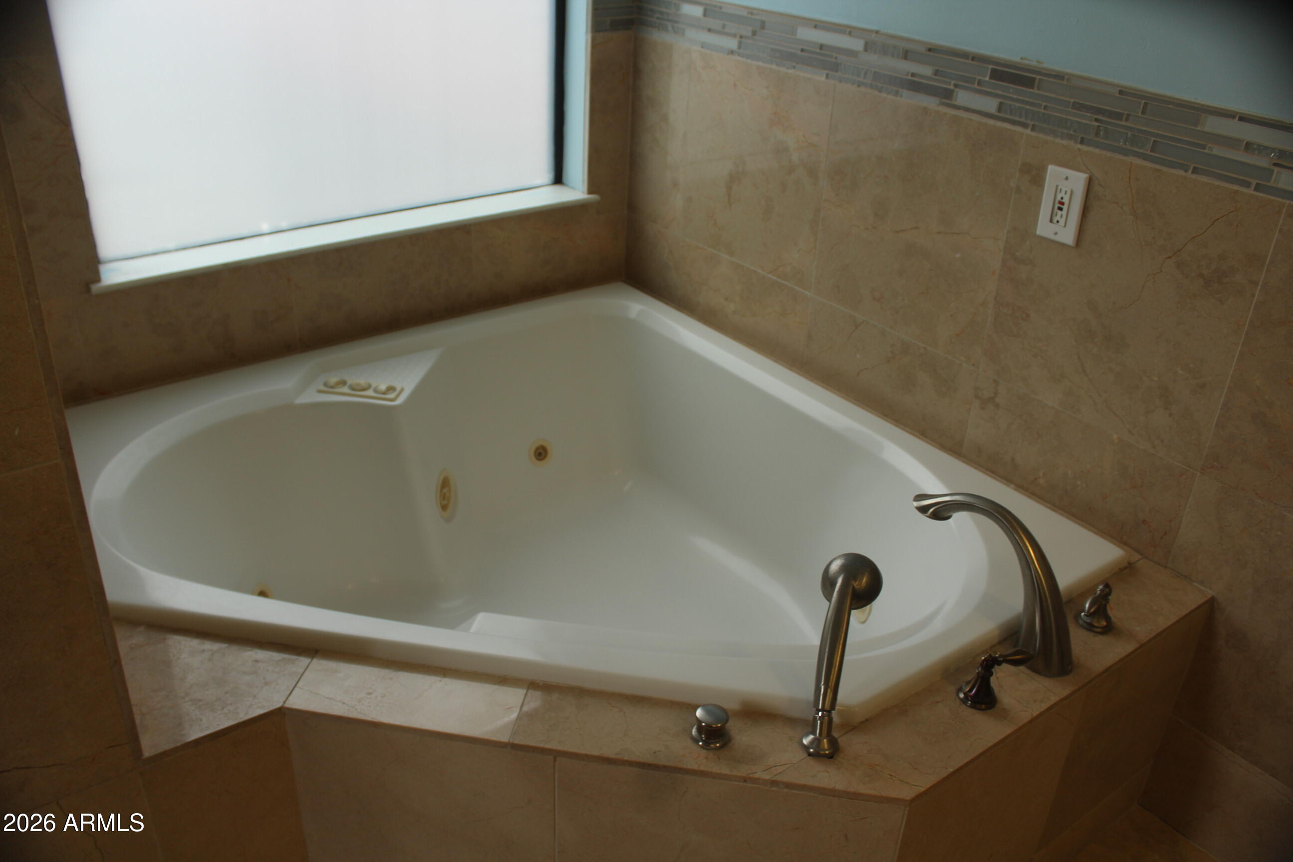 1825 East Redfield Road Phoenix, AZ 85022 - Photo 26 of 44 IMG_5339