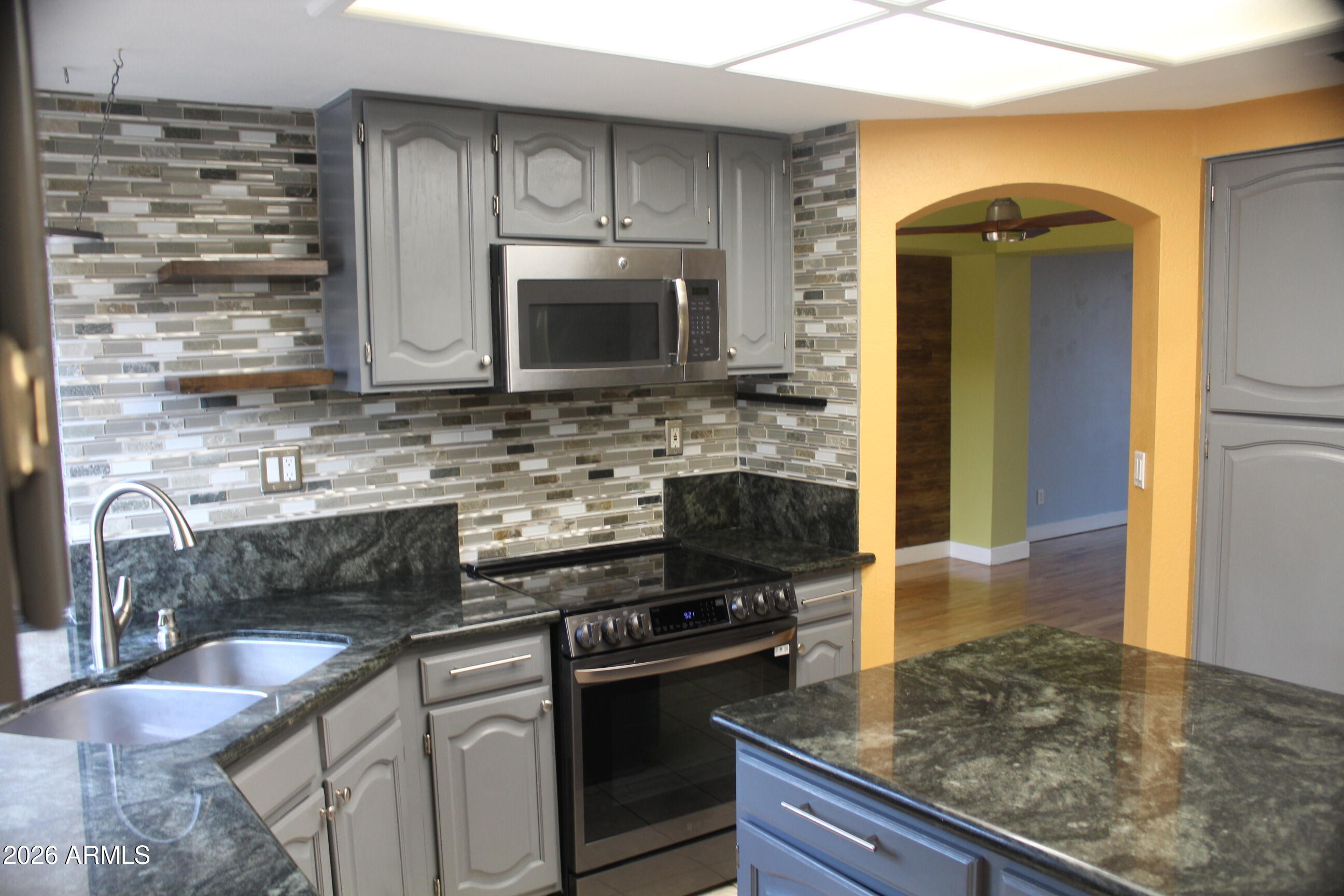 1825 East Redfield Road Phoenix, AZ 85022 - Photo 36 of 44 IMG_5402