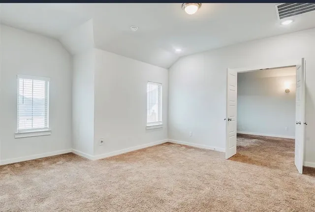 a view of empty room with window