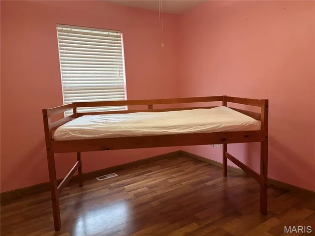 $275,000 | 3 Iron Hill Court, St. Clair, MO 63077