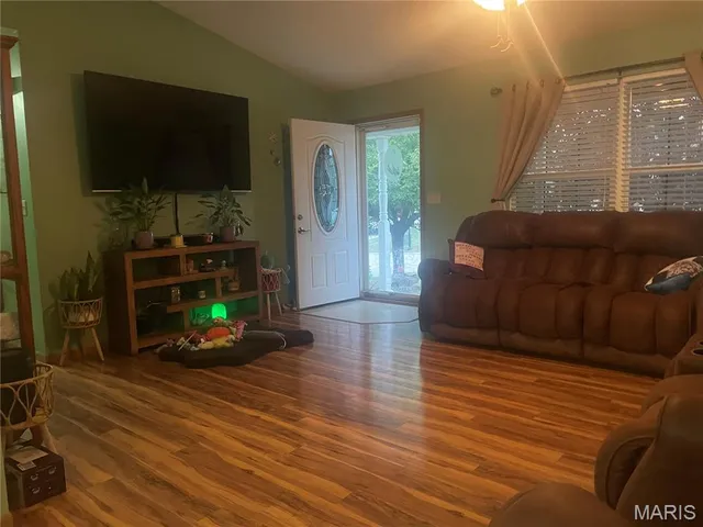 $275,000 | 3 Iron Hill Court, St. Clair, MO 63077