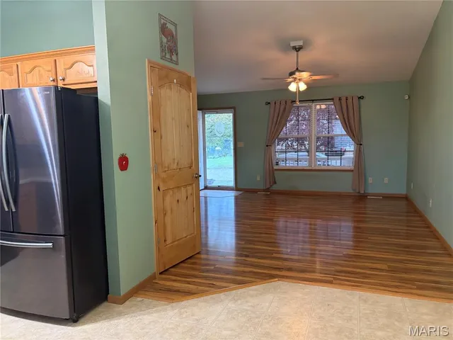 $275,000 | 3 Iron Hill Court, St. Clair, MO 63077